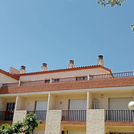 Penthouse Ducat De Lescala Hutg *